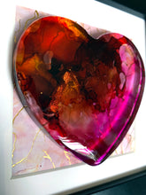 Load image into Gallery viewer, Cracked golden heart