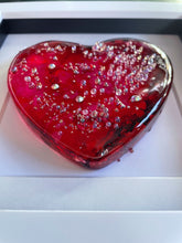 Load image into Gallery viewer, Red heart - Valentines edition