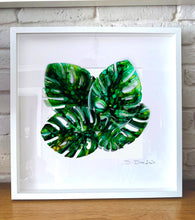 Load image into Gallery viewer, Monstera leaves - composition of three / four
