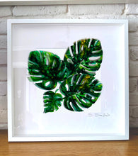 Load image into Gallery viewer, Monstera leaves - composition of three / four
