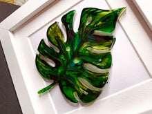 Load image into Gallery viewer, Monstera leaf - single leaf
