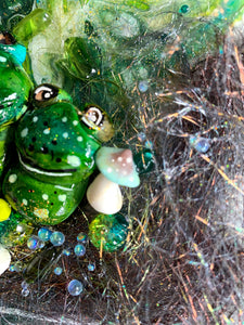 Lucky frogs - Wonderful piece of art