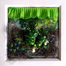 Load image into Gallery viewer, Lucky frogs - Wonderful piece of art
